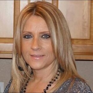 Meet your Posher, Arlene